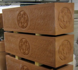 Terracotta (TR6) (troughs)